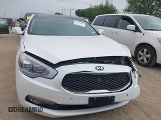 2015 Kia K900 Luxury with VIN KNALW4D48F6018541, listed as a IAAI auction lot 41903807 with 204,202 mi miles. Bid and sale history available at carsss.com. Image 13.