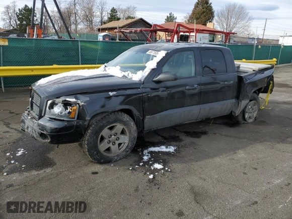 2006 Dodge Dakota SLT z VIN 1D7HW48N66S716560, wystawiony jako Copart lot #49677695 z przebiegiem 163 717 mil mil oraz Szkoda całkowita • Salvage title. Historia ofert i sprzedaży dostępna na DreamBid. Obrazek 1.