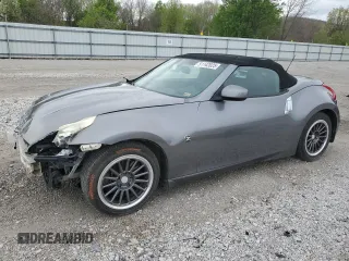 2012 Nissan 370Z Touring z VIN JN1AZ4FH1CM370548, wystawiony jako Copart lot #51142025 z przebiegiem 109 662 mil mil oraz Czysty tytuł • Clean title. Historia ofert i sprzedaży dostępna na DreamBid. Obrazek 1.