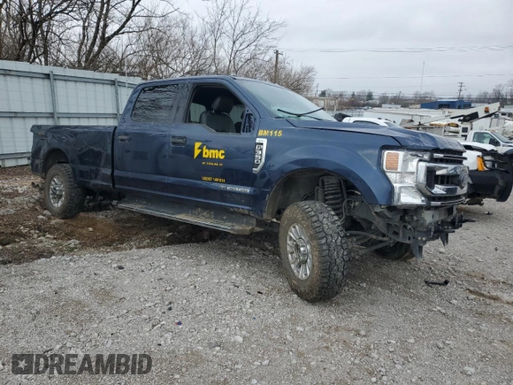 2022 Ford F-350 XL with VIN 1FT8W3BTXNED06336, listed as a Copart auction lot 64242025 with Not provided miles and Salvage title. Bid and sale history available at DreamBid. Image 4.