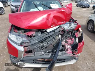 2017 Mitsubishi Outlander SE z VIN JA4AD3A34HZ031806, wystawiony jako IAAI lot #41722817 z przebiegiem 169 889 mil mil oraz . Historia ofert i sprzedaży dostępna na DreamBid. Obrazek 10.