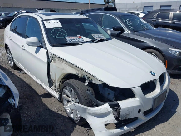 2011 BMW 3 Series 328i with VIN WBAPH5C55BA444514, listed as a IAAI auction lot 42127810 with 148,622 mi miles and . Bid and sale history available at carsss.com. Image 1.