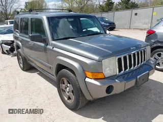 2007 Jeep Commander Sport с VIN 1J8HG48P87C647870, выставлен на аукционе IAAI как лот 42185954 с пробегом 269 402 миль миль и . История ставок и продаж доступна на DreamBid. Изображение 1.
