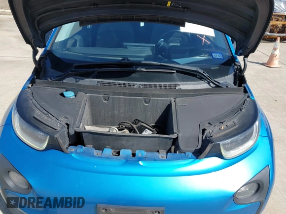 2017 BMW i3 z VIN WBY1Z8C50HV551025, wystawiony jako IAAI lot #41722975 z przebiegiem 85 709 mil mil oraz . Historia ofert i sprzedaży dostępna na DreamBid. Obrazek 10.