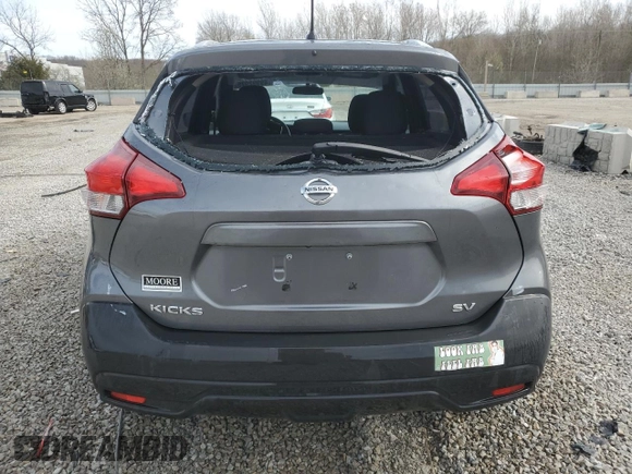 2019 Nissan Kicks SR z VIN 3N1CP5CU7KL547165, wystawiony jako Copart lot #49992975 z przebiegiem 98 357 mil mil oraz Nie do naprawy • Non repairable. Historia ofert i sprzedaży dostępna na DreamBid. Obrazek 6.