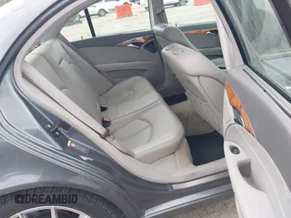 2006 Mercedes-Benz E-Class 3.5L with VIN WDBUF56J16A806413, listed as a IAAI auction lot 41936455 with 133,678 mi miles. Bid and sale history available at carsss.com. Image 8.