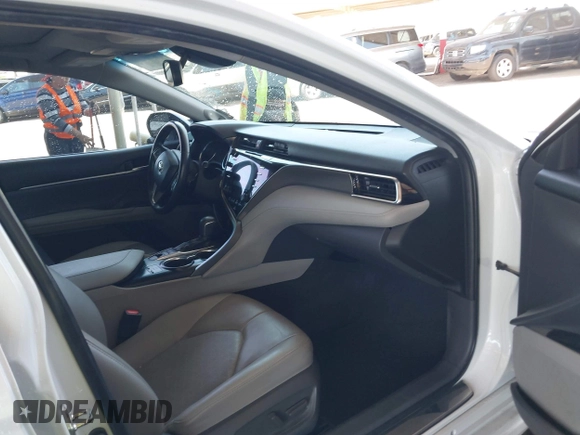 2018 Toyota Camry XSE with VIN 4T1BZ1HK3JU014085, listed as a IAAI auction lot 42235395 with 67,447 mi miles and . Bid and sale history available at DreamBid. Image 5.