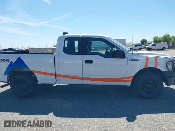 2016 Ford F-150 XLT z VIN 1FTFX1EF7GKE99368, wystawiony jako IAAI lot #42651215 z przebiegiem 19 905 mil mil oraz . Historia ofert i sprzedaży dostępna na DreamBid. Obrazek 13.