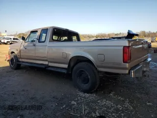 1993 Ford F-250 with VIN 1FTHX25M2PKB23111, listed as a Copart auction lot 42396685 with 0 mi miles and Salvage Title. Bid and sale history available at carsss.com. Image 2.
