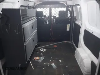 2017 Nissan NV200 S z VIN 3N6CM0KNXHK718750, wystawiony jako IAAI lot #40924549 z przebiegiem 182 586 mil mil oraz . Historia ofert i sprzedaży dostępna na DreamBid. Obrazek 8.