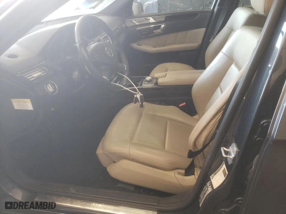 2011 Mercedes-Benz E-Class E 350 Luxury BlueTEC with VIN WDDHF2EBXBA293402, listed as a Copart auction lot 86140984 with 189,996 mi miles and Salvage Title. Bid and sale history available at carsss.com. Image 7.