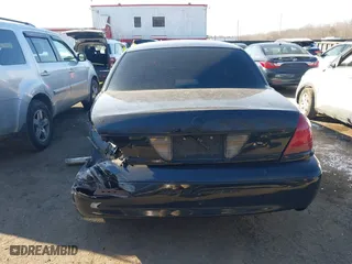 2003 Mercury Marauder with VIN 2MEHM75V23X626397, listed as a IAAI auction lot 41379235 with 326,372 mi miles. Bid and sale history available at carsss.com. Image 17.