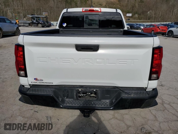 2024 Chevrolet Colorado 4WD Work Truck z VIN 1GCPTBEK2R1274089, wystawiony jako Copart lot #50957165 z przebiegiem 23 957 mil mil oraz Szkoda całkowita • Salvage title. Historia ofert i sprzedaży dostępna na DreamBid. Obrazek 6.