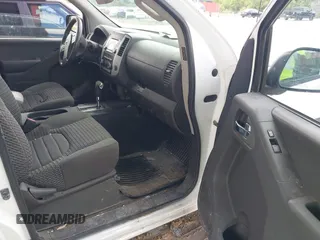 2018 Nissan Frontier SV with VIN 1N6AD0CW2JN768959, listed as a IAAI auction lot 41915008 with 144,390 mi miles and . Bid and sale history available at DreamBid. Image 5.