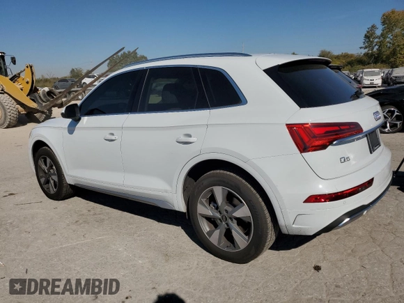2024 Audi Q5 Premium Plus with VIN WA1BBAFY3R2040820, listed as a Copart auction lot 77135564 with 12,716 mi miles and Salvage title. Bid and sale history available at DreamBid. Image 2.