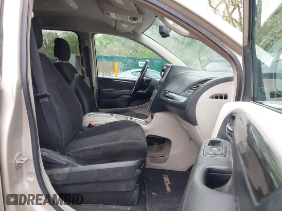 2013 Dodge Grand Caravan Crew with VIN 2C4RDGDG7DR624563, listed as a IAAI auction lot 42038157 with 265,044 mi miles and . Bid and sale history available at DreamBid. Image 5.