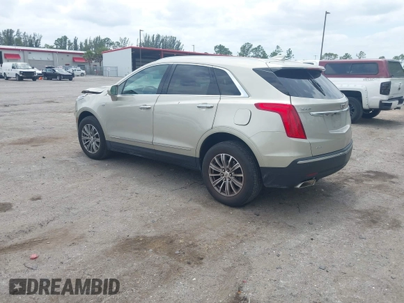 2017 Cadillac XT5 Luxury AWD with VIN 1GYKNDRS0HZ116189, listed as a IAAI auction lot 42091274 with 91,456 mi miles and . Bid and sale history available at carsss.com. Image 3.