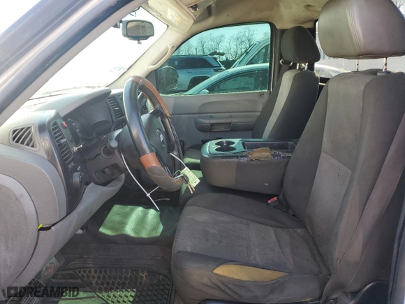 2007 Chevrolet Silverado 1500 Work Truck with VIN 1GCEC14C27E529602, listed as a Copart auction lot 48211635 with 329,917 mi miles and Salvage Title. Bid and sale history available at carsss.com. Image 7.