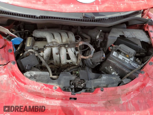 2005 Volkswagen Beetle GL with VIN 3VWBK31C25M411513, listed as a Copart auction lot 55742325 with 156,872 mi miles and Salvage Title. Bid and sale history available at DreamBid. Image 11.