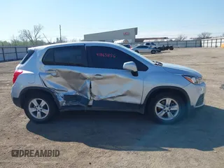 2021 Chevrolet Trax LS with VIN KL7CJKSB1MB308984, listed as a IAAI auction lot 41863856 with 46,121 mi miles. Bid and sale history available at carsss.com. Image 13.