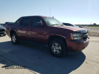 2008 Chevrolet Avalanche LT w/1LT with VIN 3GNEC12J18G147208, listed as a Copart auction lot 74700474 with 215,918 mi miles and Non Repairable. Bid and sale history available at carsss.com. Image 4.