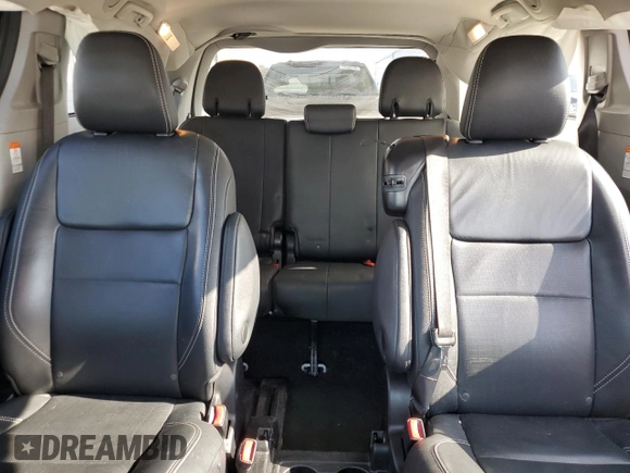 2017 Toyota Sienna SE z VIN 5TDXZ3DC9HS870641, wystawiony jako Copart lot #54788935 z przebiegiem 109 879 mil mil oraz Szkoda całkowita • Salvage title. Historia ofert i sprzedaży dostępna na DreamBid. Obrazek 10.