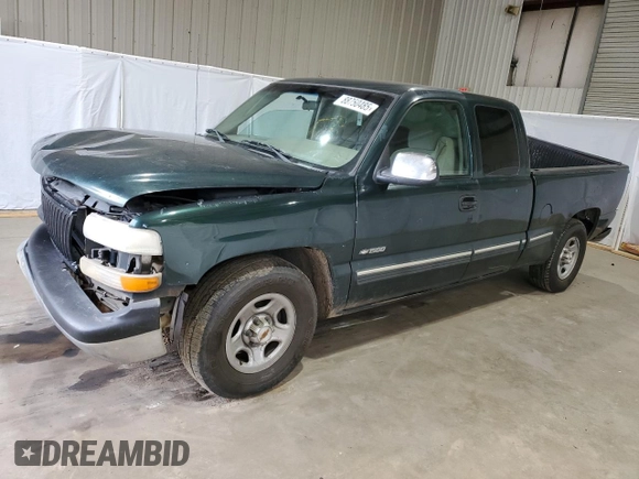 2001 Chevrolet Silverado 1500 LS with VIN 2GCEC19V611112938, listed as a Copart auction lot 88750485 with 368,647 mi miles and Salvage Title. Bid and sale history available at DreamBid. Image 1.