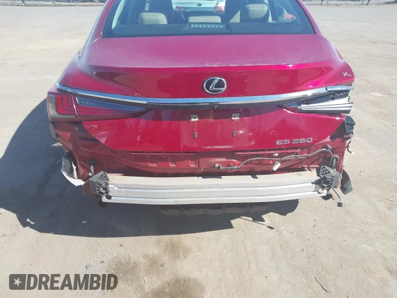 2021 Lexus ES with VIN 58ADZ1B16MU085500, listed as a IAAI auction lot 41674503 with 67,380 mi miles. Bid and sale history available at carsss.com. Image 17.