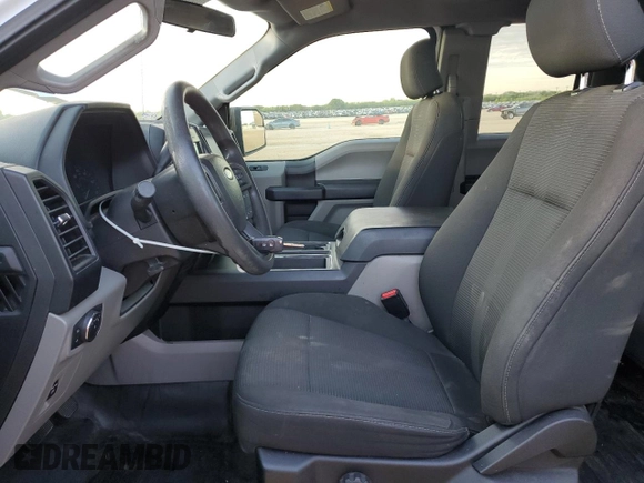 2017 Ford F-150 XL с VIN 1FTEX1CP6HKC60497, выставлен на аукционе Copart как лот 56528985 с пробегом 123 898 миль миль и Списание • Salvage title. История ставок и продаж доступна на DreamBid. Изображение 7.