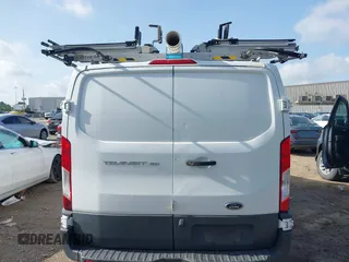 2018 Ford Transit z VIN 1FTYE1ZMXJKA11190, wystawiony jako IAAI lot #42683840 z przebiegiem 175 427 mil mil oraz . Historia ofert i sprzedaży dostępna na DreamBid. Obrazek 17.