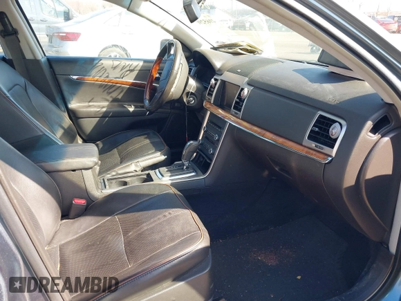2012 Lincoln MKZ Hybrid with VIN 3LNDL2L32CR814855, listed as a IAAI auction lot 41652902 with 96,874 mi miles and . Bid and sale history available at DreamBid. Image 5.