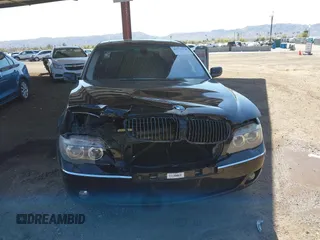 2008 BMW 7 Series 750Li z VIN WBAHN835X8DT83280, wystawiony jako IAAI lot #41735528 z przebiegiem 103 464 mil mil oraz . Historia ofert i sprzedaży dostępna na DreamBid. Obrazek 6.