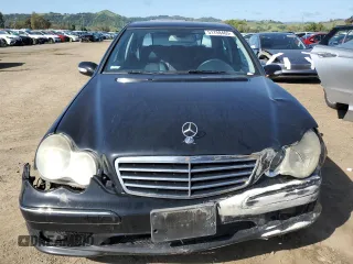2007 Mercedes-Benz C 230 Sport with VIN WDBRF52H87F857260, listed as a Copart auction lot 51708465 with 157,435 mi miles and Salvage Title. Bid and sale history available at DreamBid. Image 5.