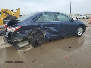 2017 Toyota Camry XLE with VIN 4T1BF1FK1HU812462, listed as a Copart auction lot 54645555 with 98,772 mi miles and Salvage Title. Bid and sale history available at carsss.com. Image 3.