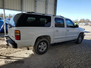 2003 Chevrolet Suburban LT with VIN 3GNFK16Z33G218425, listed as a Copart auction lot 81138144 with 246,985 mi miles and Salvage title. Bid and sale history available at DreamBid. Image 3.