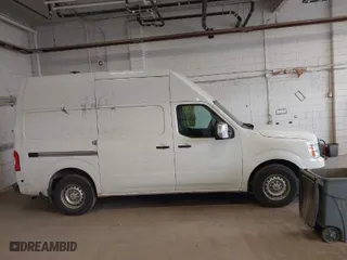 2014 Nissan NV SV with VIN 1N6AF0LX9EN105350, listed as a IAAI auction lot 41431648 with 204,660 mi miles. Bid and sale history available at carsss.com. Image 13.