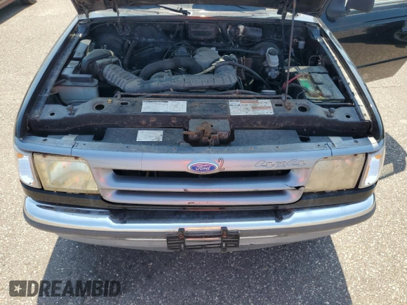1993 Ford Ranger Splash with VIN 1FTCR11U2PUB70499, listed as a Copart auction lot 63392615 with 428,869 mi miles and Clean title. Bid and sale history available at DreamBid. Image 11.