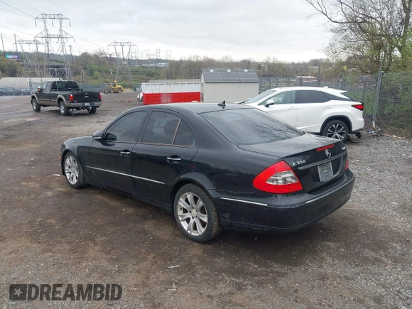 2009 Mercedes-Benz E 350 Luxury with VIN WDBUF87X69B366093, listed as a IAAI auction lot 41961373 with Not provided miles and . Bid and sale history available at DreamBid. Image 3.