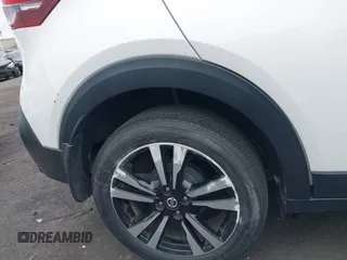 2020 Nissan Kicks SR z VIN 3N1CP5DV2LL543887, wystawiony jako IAAI lot #42153454 z przebiegiem 25 573 mil mil oraz . Historia ofert i sprzedaży dostępna na DreamBid. Obrazek 19.