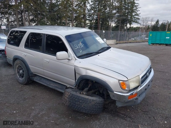 1998 Toyota 4Runner SR5 with VIN JT3HN86R0W0156710, listed as a IAAI auction lot 41645133 with 323,751 mi miles. Bid and sale history available at carsss.com. Image 1.
