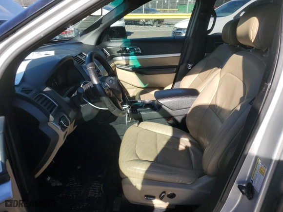 2016 Ford Explorer XLT with VIN 1FM5K7D86GGC55404, listed as a Copart auction lot 44241275 with 142,496 mi miles and Salvage Title. Bid and sale history available at carsss.com. Image 7.