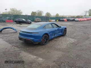 2022 Porsche Taycan GTS z VIN WP0AD2Y17NSA59692, wystawiony jako IAAI lot #41961572 z przebiegiem 12 680 mil mil oraz . Historia ofert i sprzedaży dostępna na DreamBid. Obrazek 4.