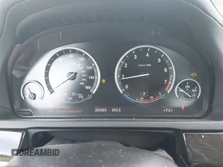 2013 BMW 7 Series 740Li xDrive с VIN WBAYF4C59DD127390, выставлен на аукционе IAAI как лот 42083517 с пробегом 202 202 миль миль и . История ставок и продаж доступна на DreamBid. Изображение 7.