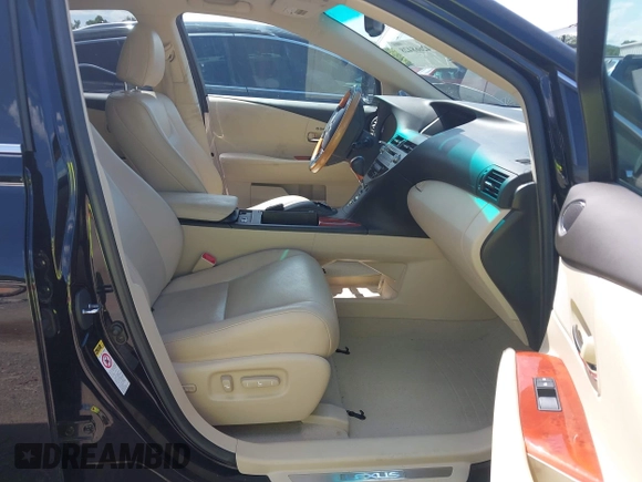 2012 Lexus RX 350 z VIN 2T2ZK1BA8CC085866, wystawiony jako IAAI lot #42668428 z przebiegiem 118 649 mil mil oraz . Historia ofert i sprzedaży dostępna na DreamBid. Obrazek 5.
