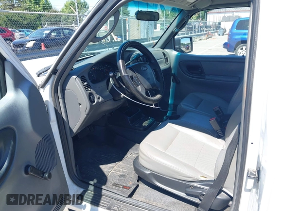 2010 Ford Ranger XL z VIN 1FTKR1AE7APA60316, wystawiony jako IAAI lot #42340408 z przebiegiem 154 703 mil mil oraz . Historia ofert i sprzedaży dostępna na DreamBid. Obrazek 5.