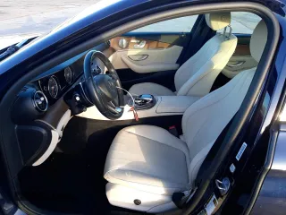 2018 Mercedes-Benz E-Class E 300 with VIN WDDZF4JB6JA439914, listed as a Copart auction lot 36850943 with 42,245 mi miles. Bid and sale history available at carsss.com. Image 7.