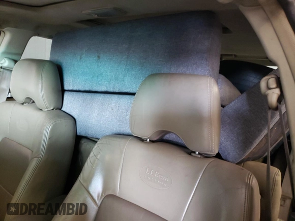 2001 Subaru Legacy Outback L.L. Bean with VIN 4S3BH806017673626, listed as a Copart auction lot 63878494 with 301,500 mi miles and Clean title. Bid and sale history available at DreamBid. Image 10.