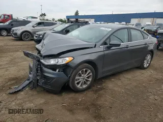 2020 Ford Fusion SE with VIN 3FA6P0HD4LR254317, listed as a Copart auction lot 57758765 with 31,486 mi miles and Salvage title. Bid and sale history available at DreamBid. Image 1.