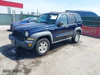 2007 Jeep Liberty Sport with VIN 1J4GL48K77W571053, listed as a IAAI auction lot 41918009 with 162,828 mi miles. Bid and sale history available at carsss.com. Image 19.