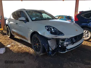 2017 Porsche Macan GTS with VIN WP1AG2A53HLB54104, listed as a IAAI auction lot 41216135 with 73,200 mi miles. Bid and sale history available at carsss.com. Image 1.